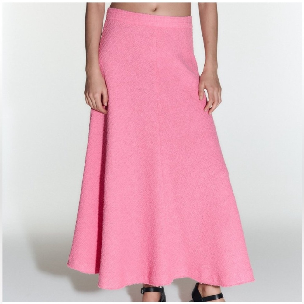 Zara | Textured Tweed-Like Pink Midi Skirt | Size L | Blogger Favorite - Picture 4 of 14